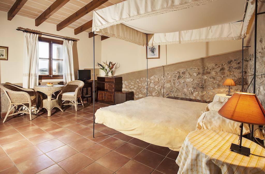 Agroturismo Can Patro Guest House มานากอร์ ห้อง รูปภาพ