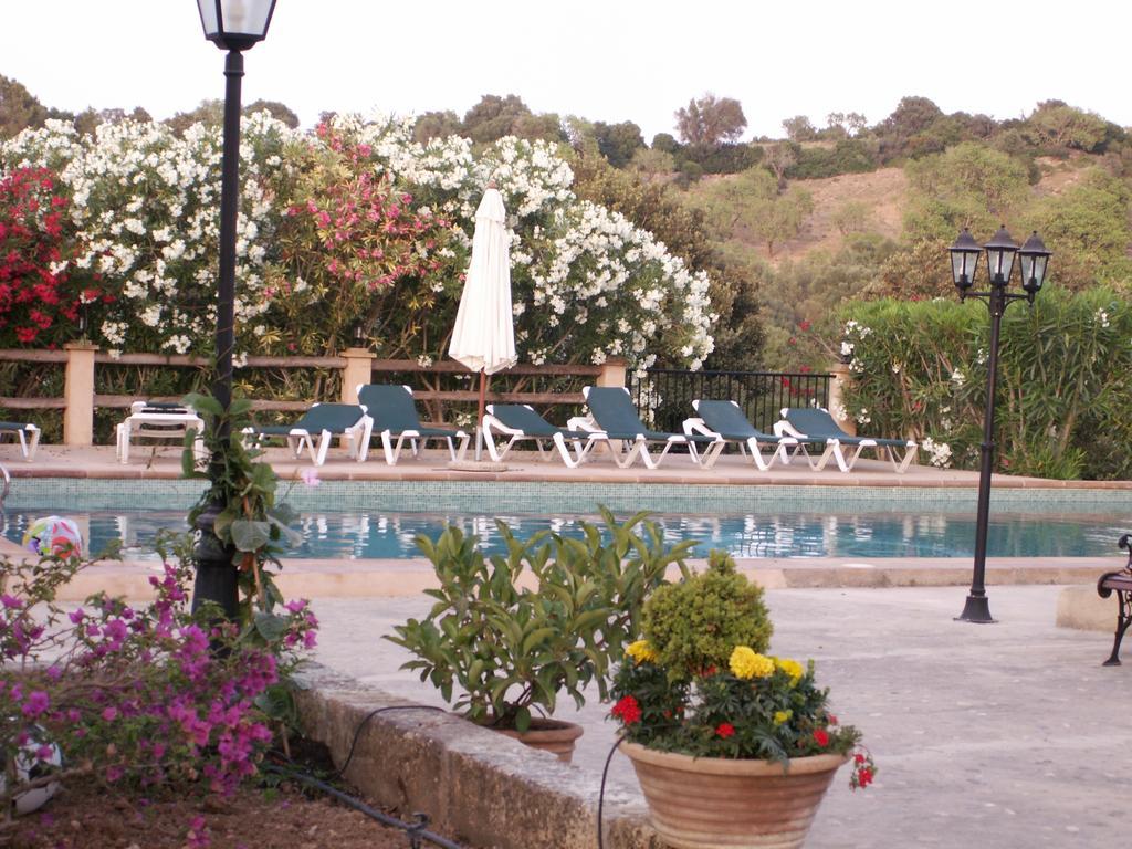 Agroturismo Can Patro Guest House มานากอร์ ภายนอก รูปภาพ