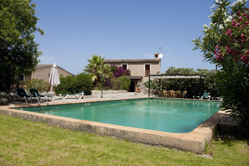 Agroturismo Can Patro Guest House มานากอร์ ภายนอก รูปภาพ
